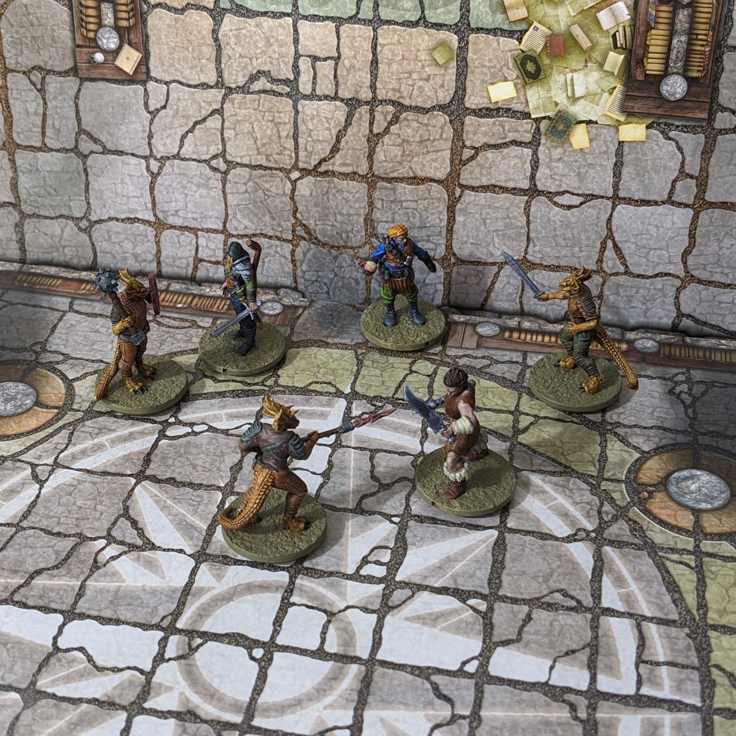 Adventurers Starter Set 2 32mm Unpainted Dungeons and Dragons Party 10 Mini Figures