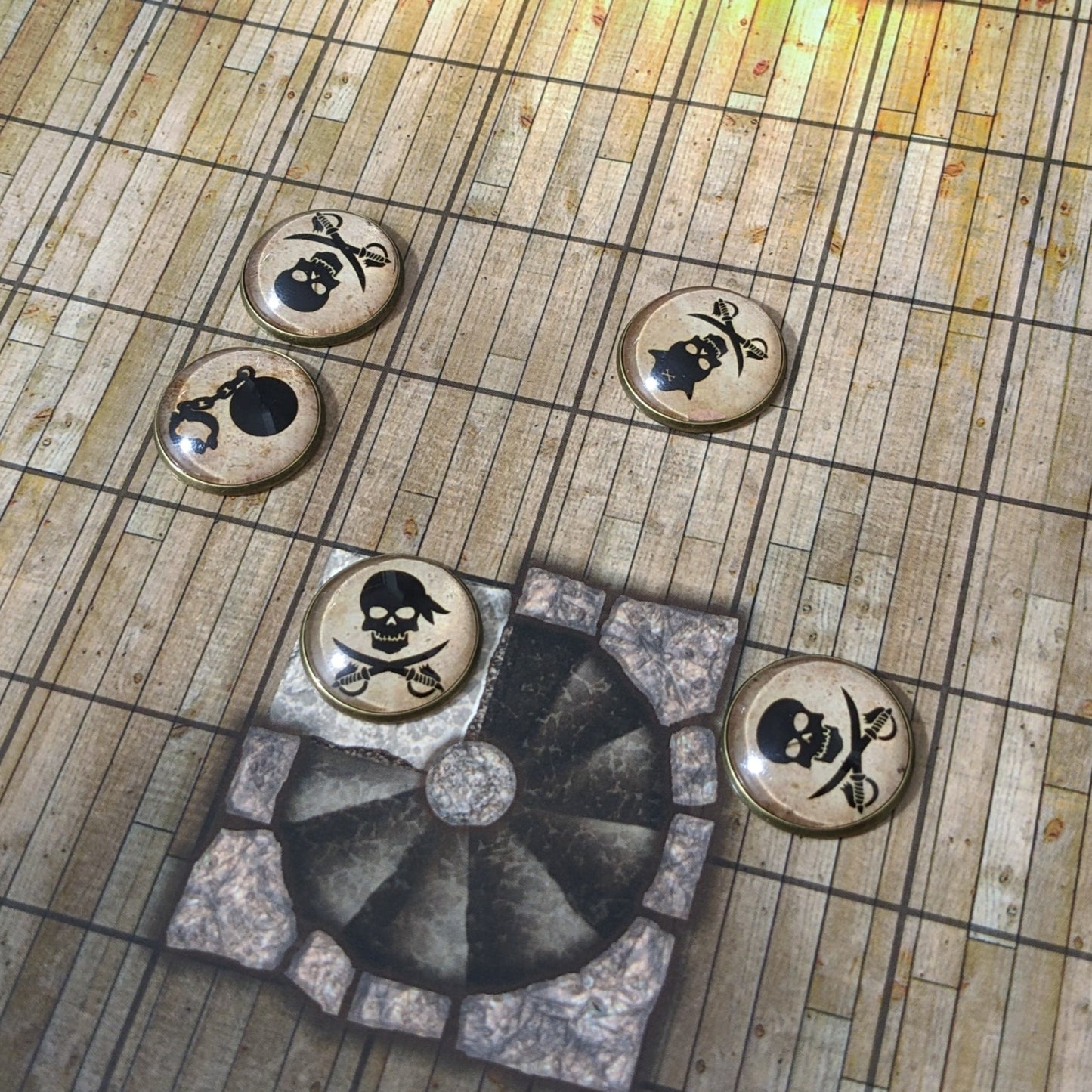 Pack de 26 jetons en verre et métal pour classe de personnage de Donjons et Dragons