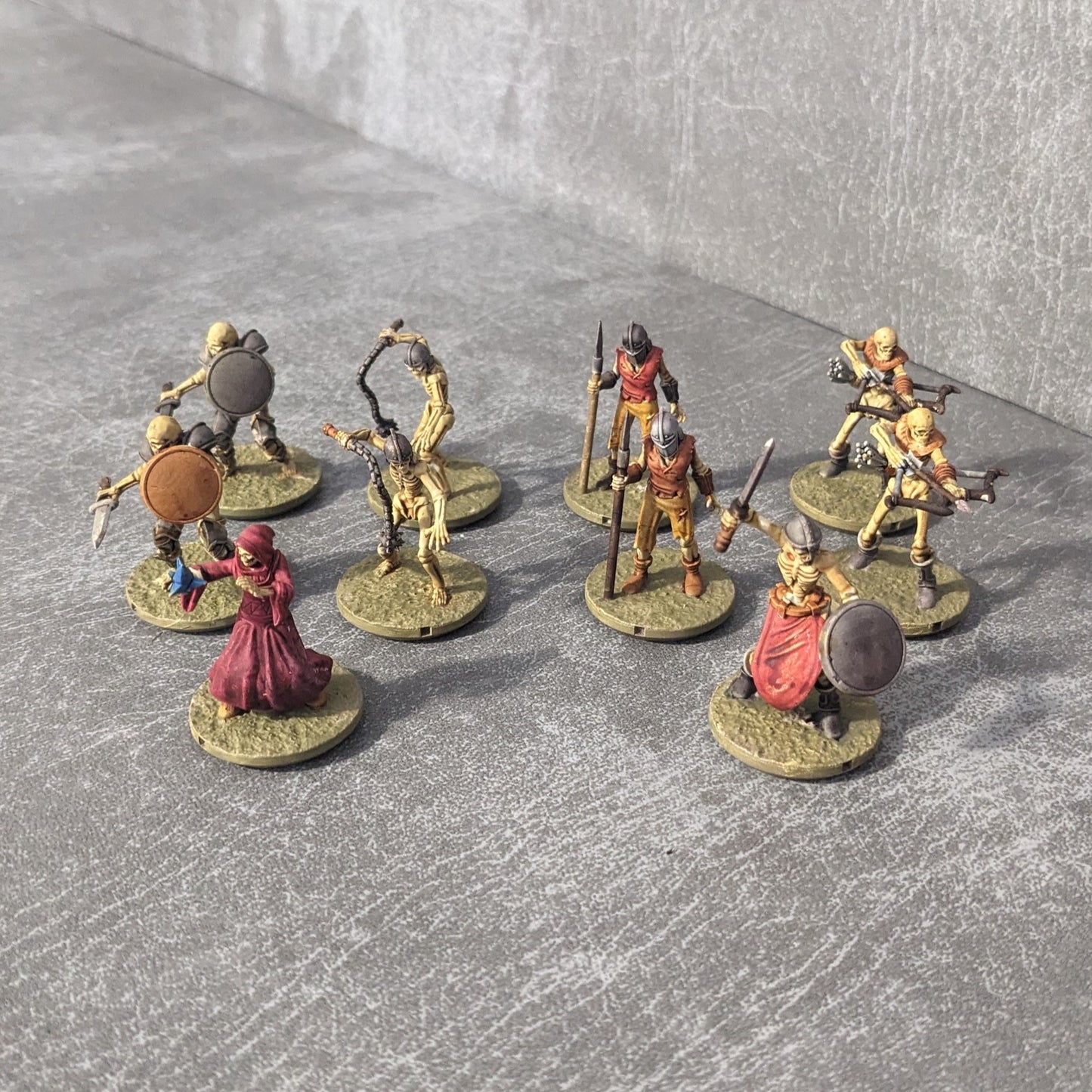 Skeletons Monster Starter Set 1 32mm Dungeons and Dragons Creatures 10 Mini Figures