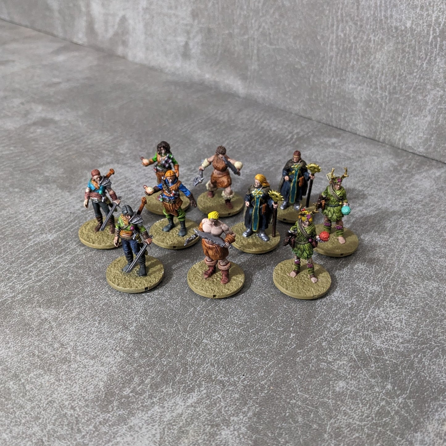 Adventurers Starter Set 2 32mm Dungeons and Dragons Party 10 Minifiguren