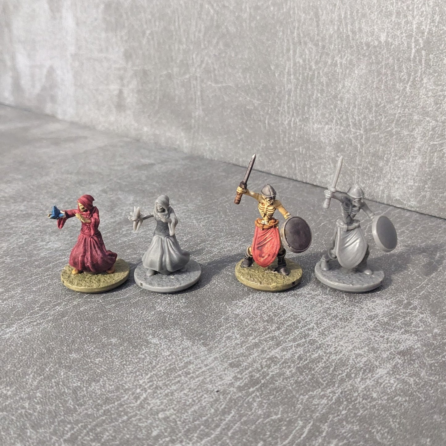 Skeletons Monster Starter Set 1 32mm Dungeons and Dragons Creatures 10 Mini Figures