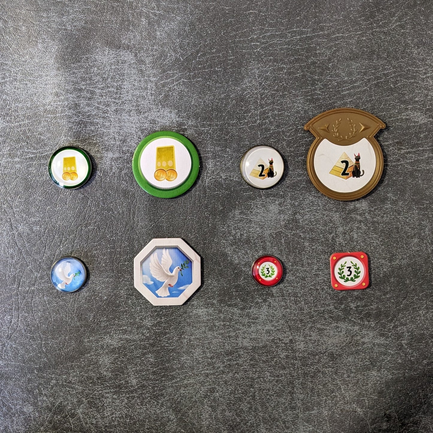 Vom Brettspiel 7 Wonders inspiriertes inoffizielles Token-Paket aus Glas und Metall