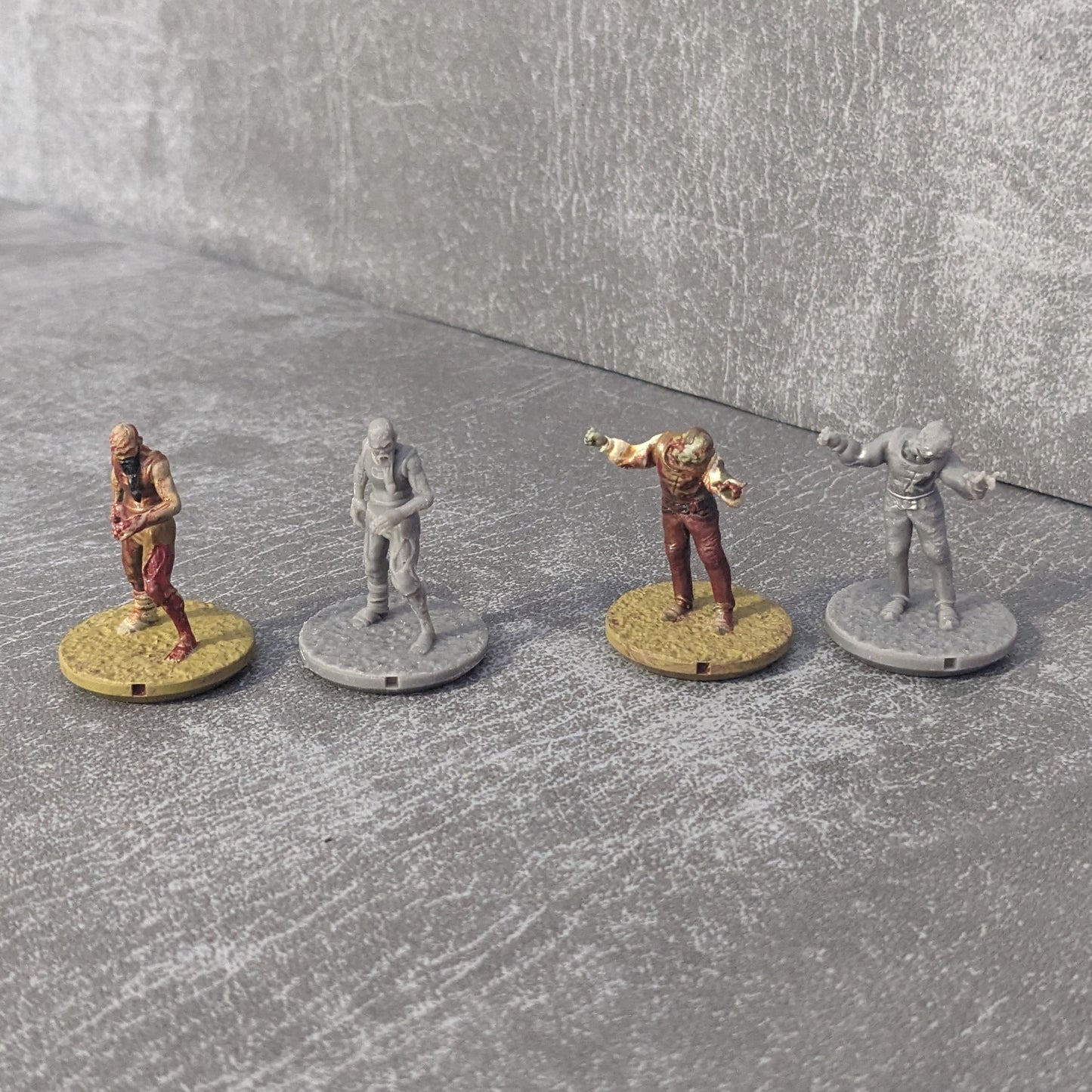 Zombies Monster Starter Set 32mm Dungeons and Dragons Kreaturen 10 Mini Figuren