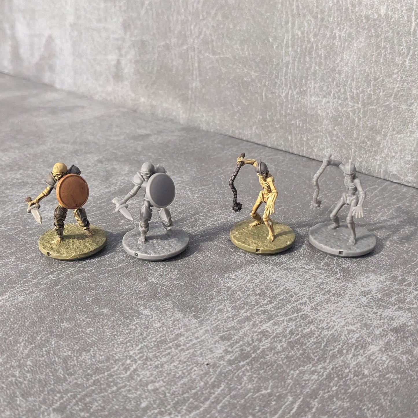 Skeletons Monster Starter Set 1 32mm Dungeons and Dragons Creatures 10 Mini Figures
