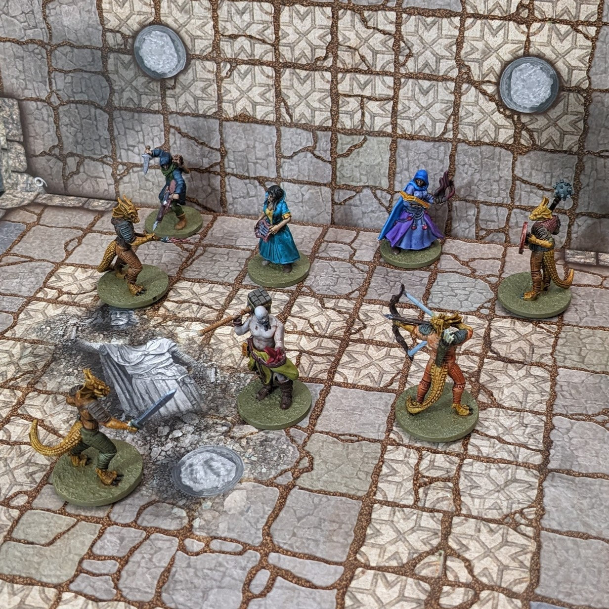 Adventurers Starter Set 3 32mm Dungeons and Dragons Party 10 Minifiguren