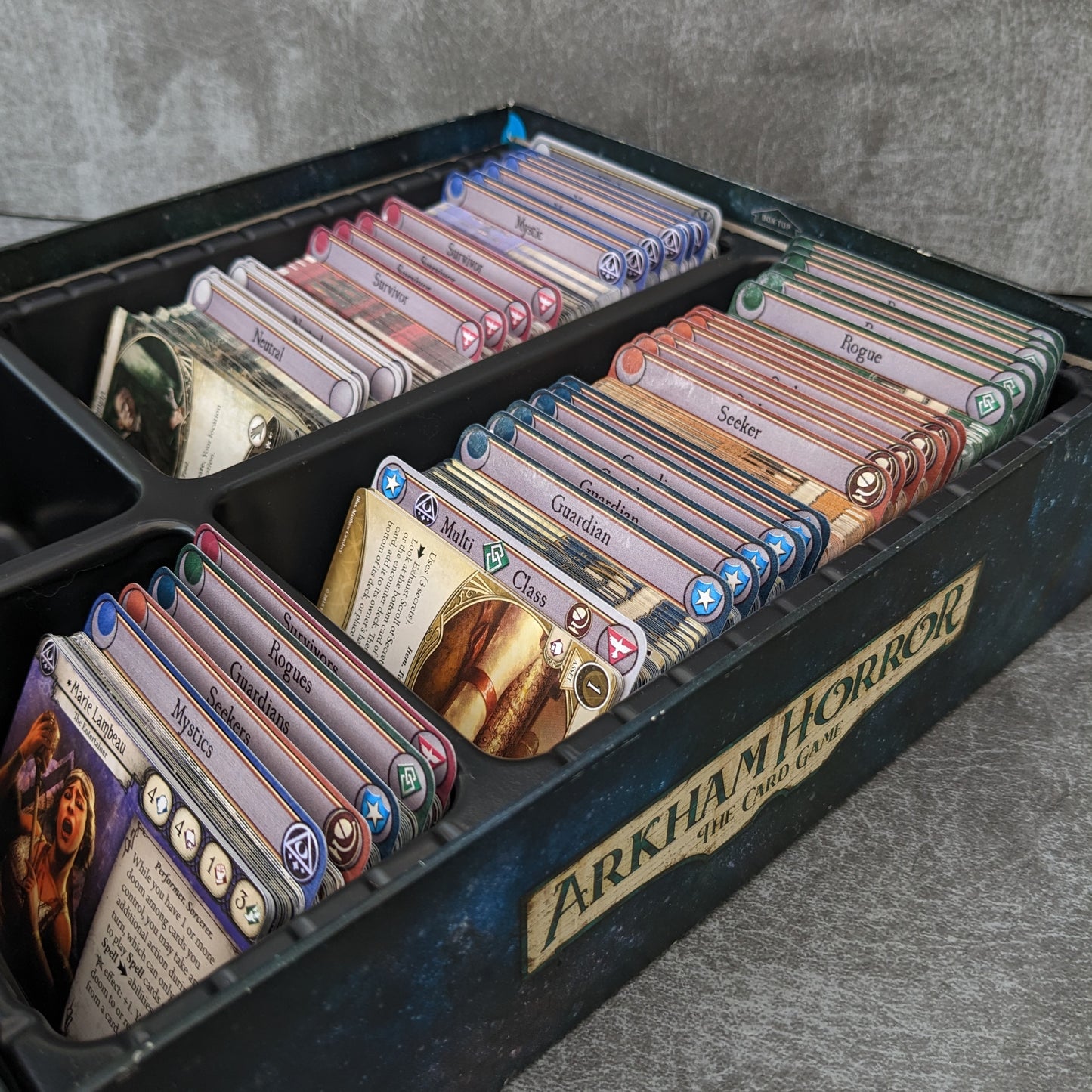 Arkham Horror Das Kartenspiel Ermittler inspiriertes inoffizielles Kartenteilerpaket