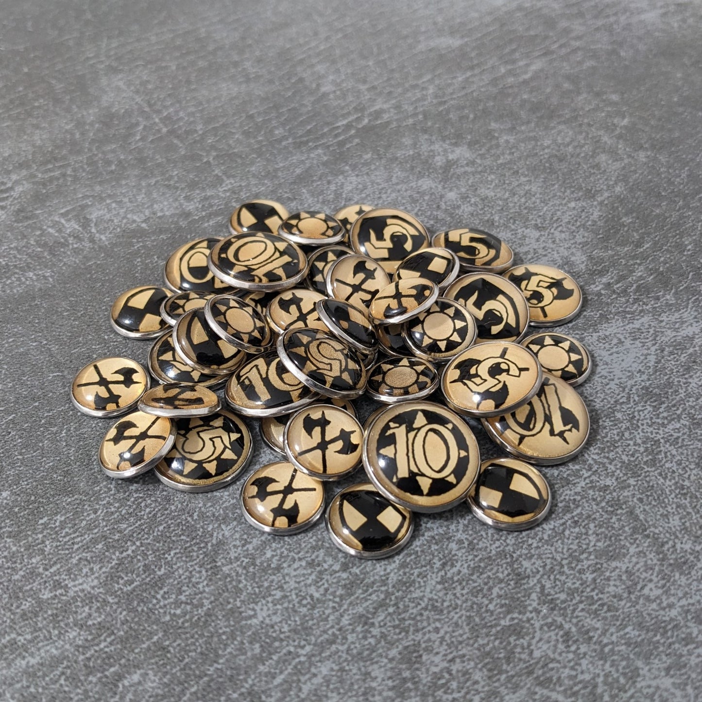 Pack de jetons en verre et en métal non officiels inspirés du jeu de cartes Arkham Horror