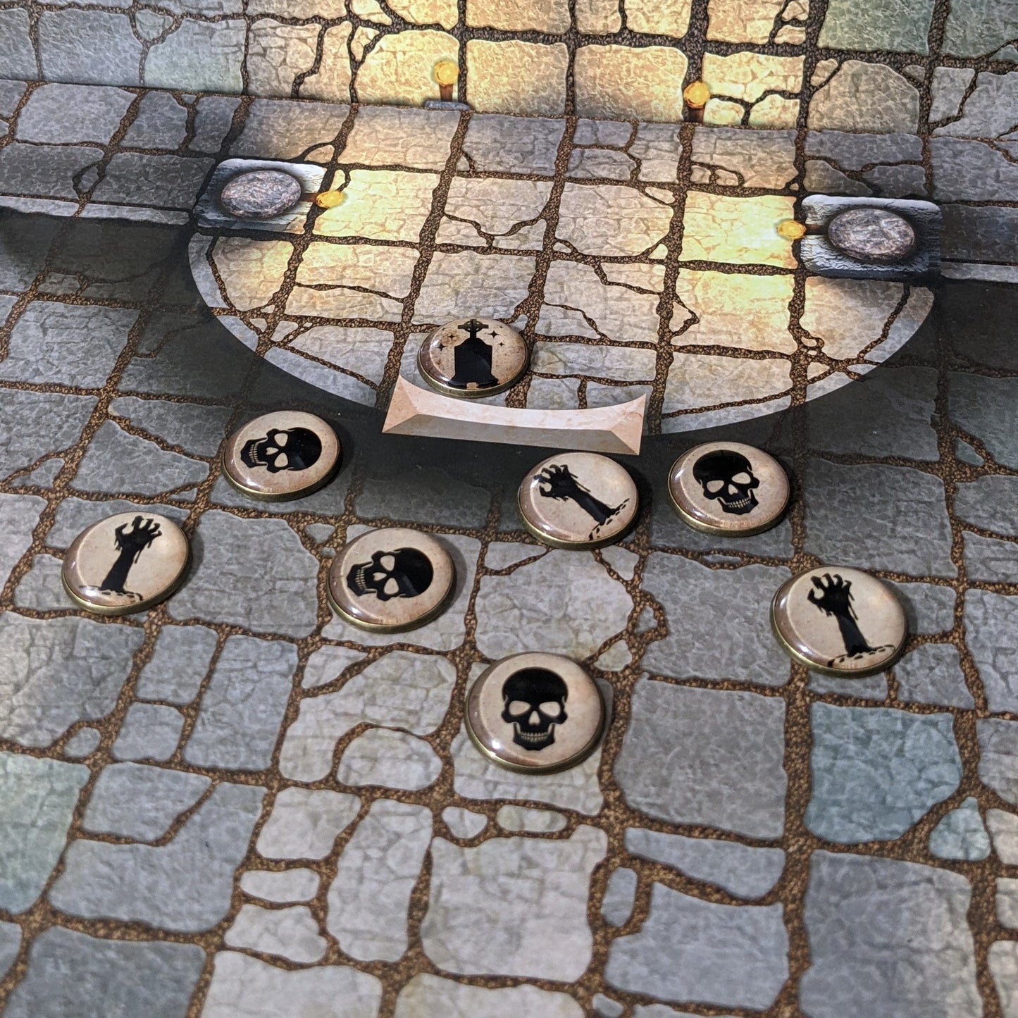 Pack de 26 jetons en verre et métal pour classe de personnage de Donjons et Dragons