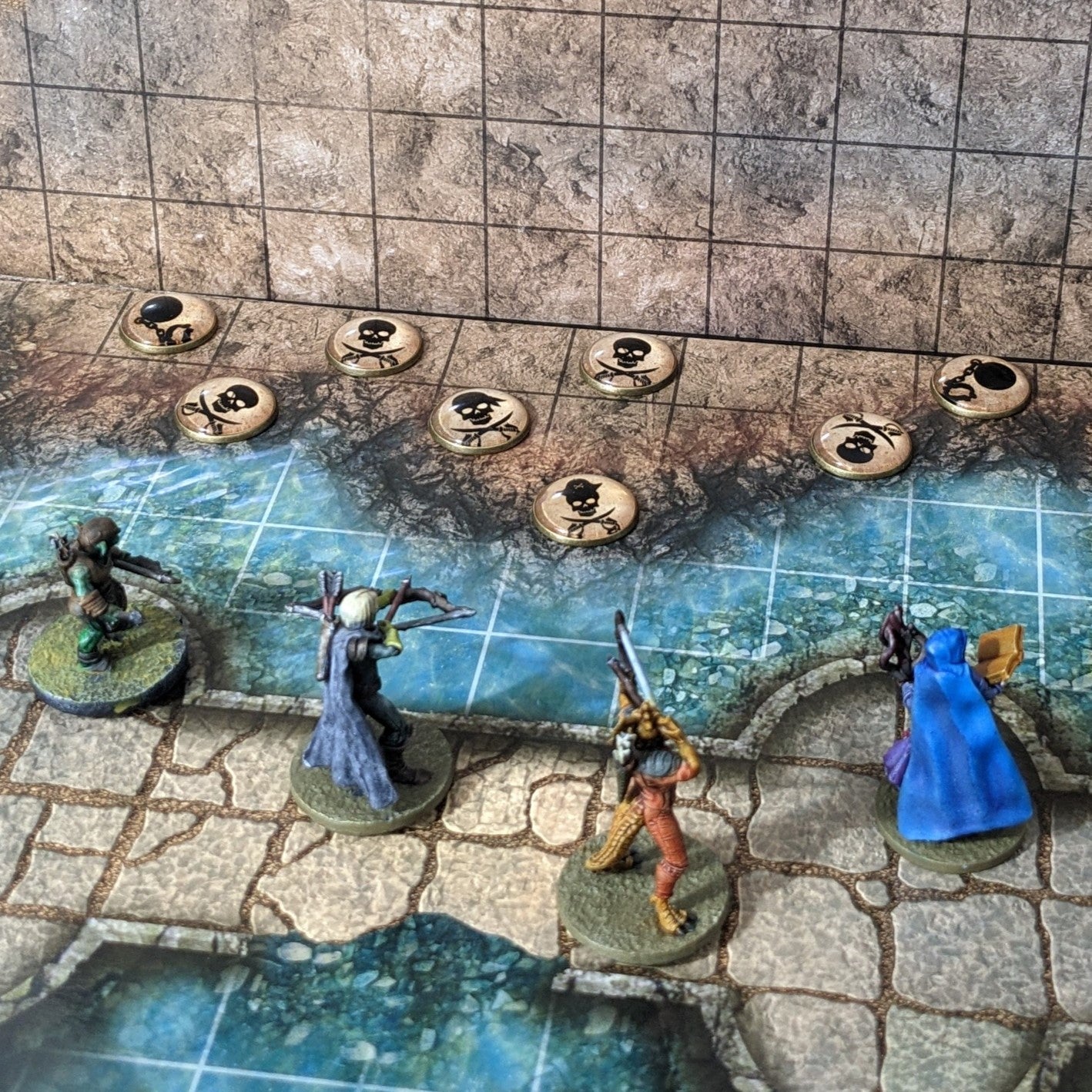Pack de 26 jetons en verre et métal pour classe de personnage de Donjons et Dragons