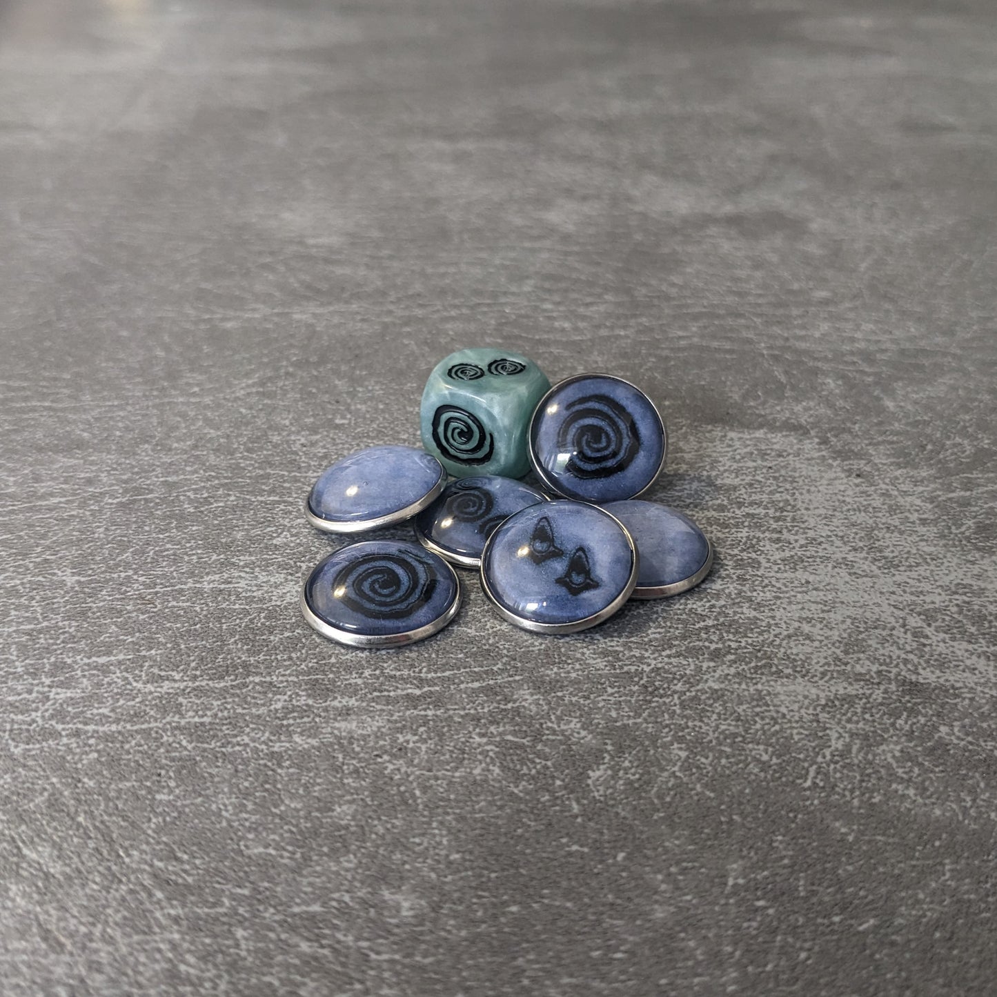 Pandemie: Reign of Cthulhu Brettspiel inspiriertes inoffizielles Token-Paket aus Glas und Metall