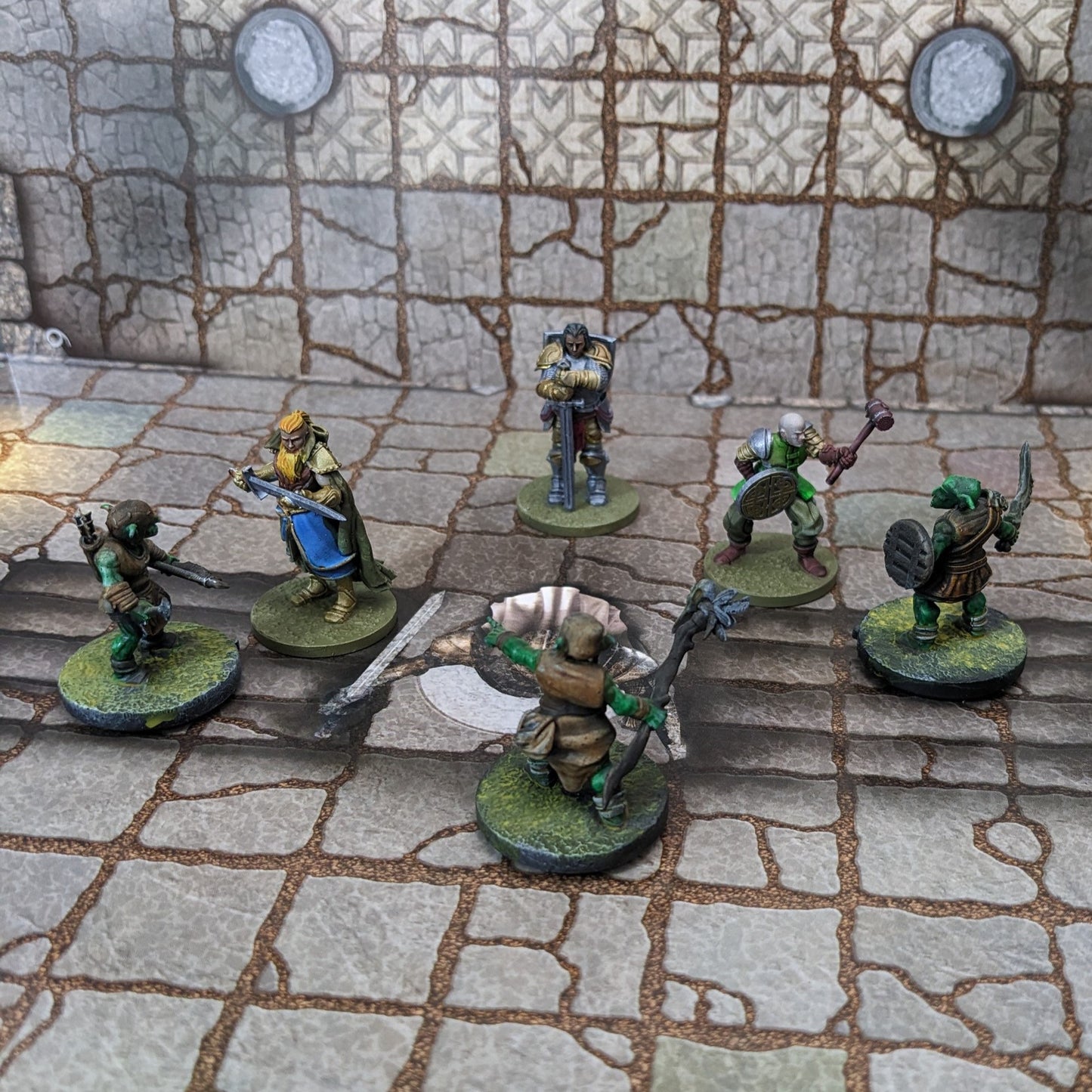 Adventurers Starter Set 3 32mm Dungeons and Dragons Party 10 Minifiguren