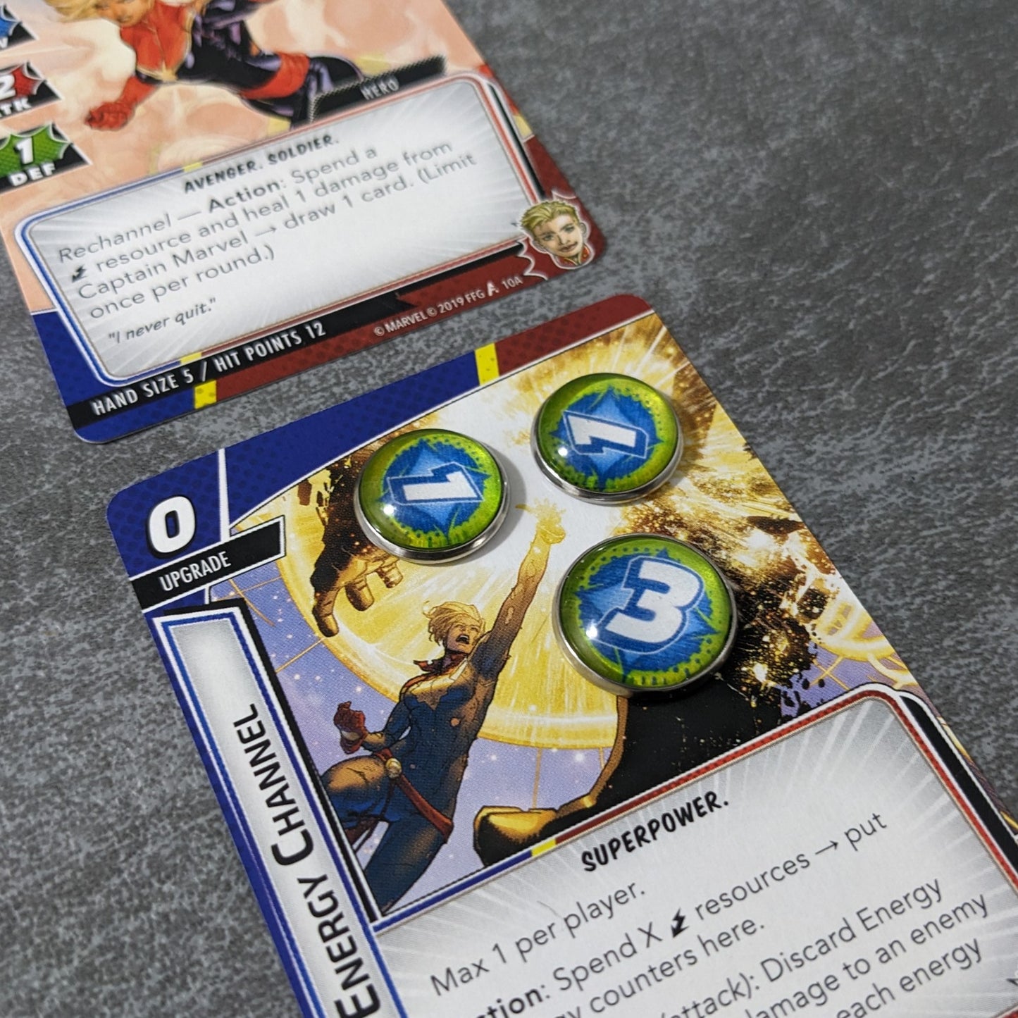 Arkham Horror Das Kartenspiel inspiriertes inoffizielles Token-Paket aus Glas und Metall