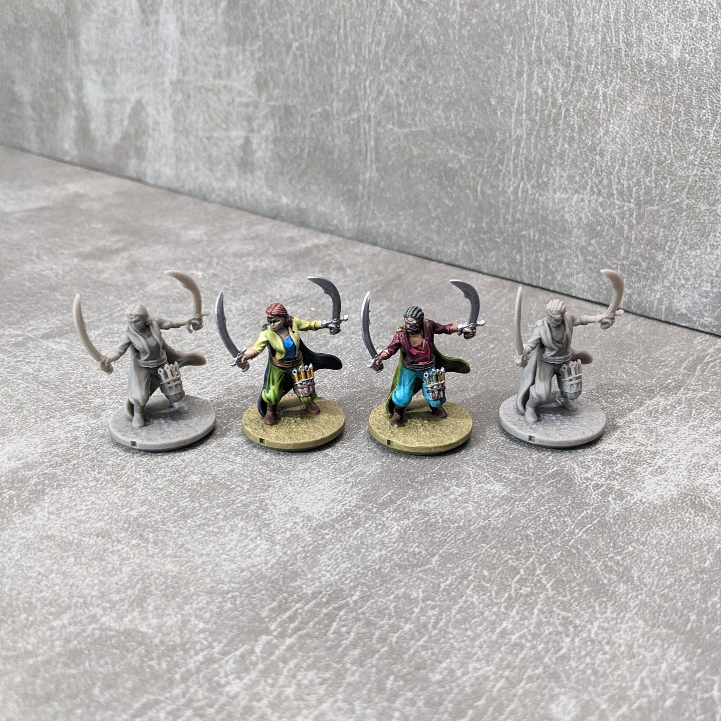 Adventurers Starter Set 3 32mm Unpainted Dungeons and Dragons Party 10 Mini Figures