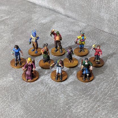 Tavern Patrons NPC Seated and Standing Set 32mm Unpainted Dungeons and Dragons 10 Mini Figures