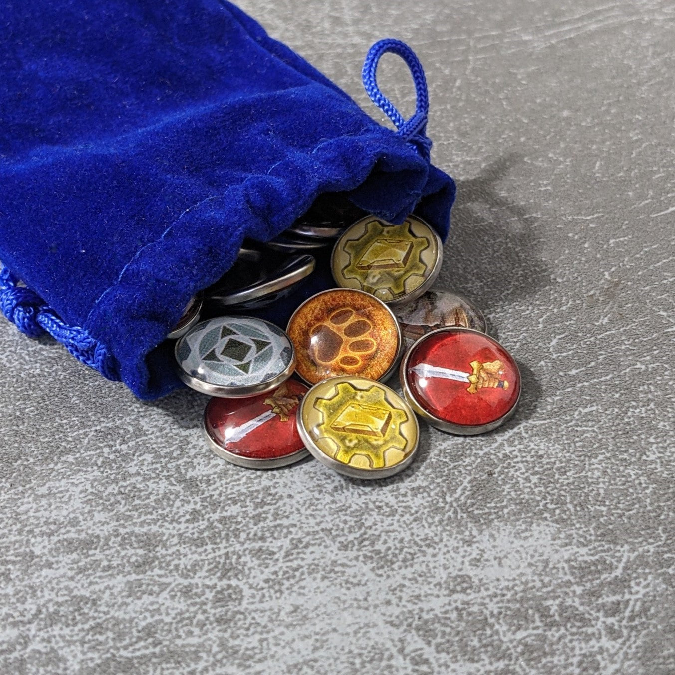 Clank! Adventuring Party Brettspiel inspiriertes inoffizielles Token-Paket aus Glas und Metall