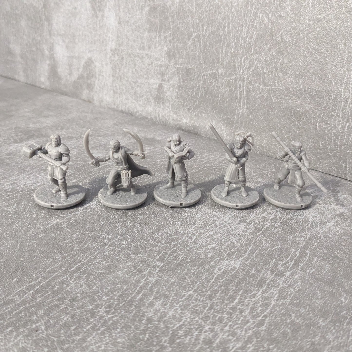 Adventurers Starter Set 3 32mm Dungeons and Dragons Party 10 Minifiguren