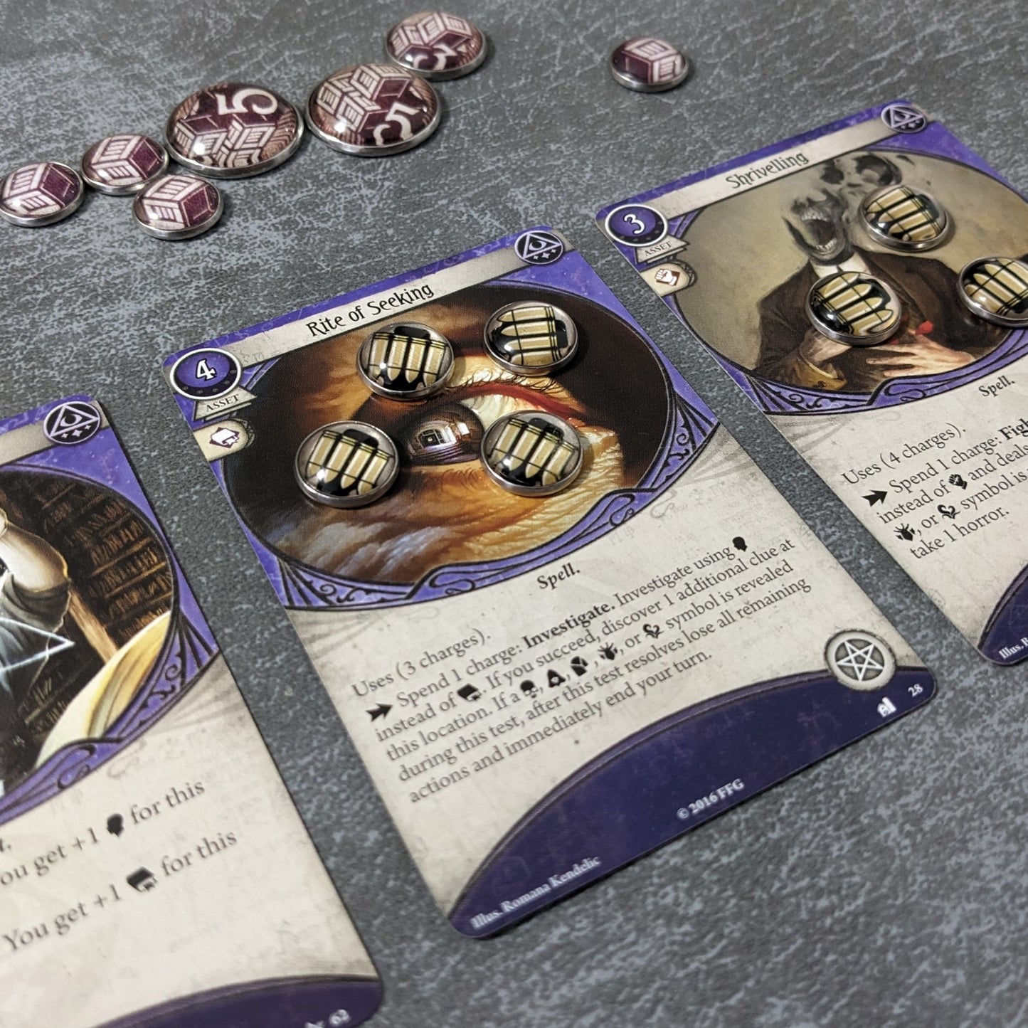 Arkham Horror Das Kartenspiel inspiriertes inoffizielles Token-Paket aus Glas und Metall