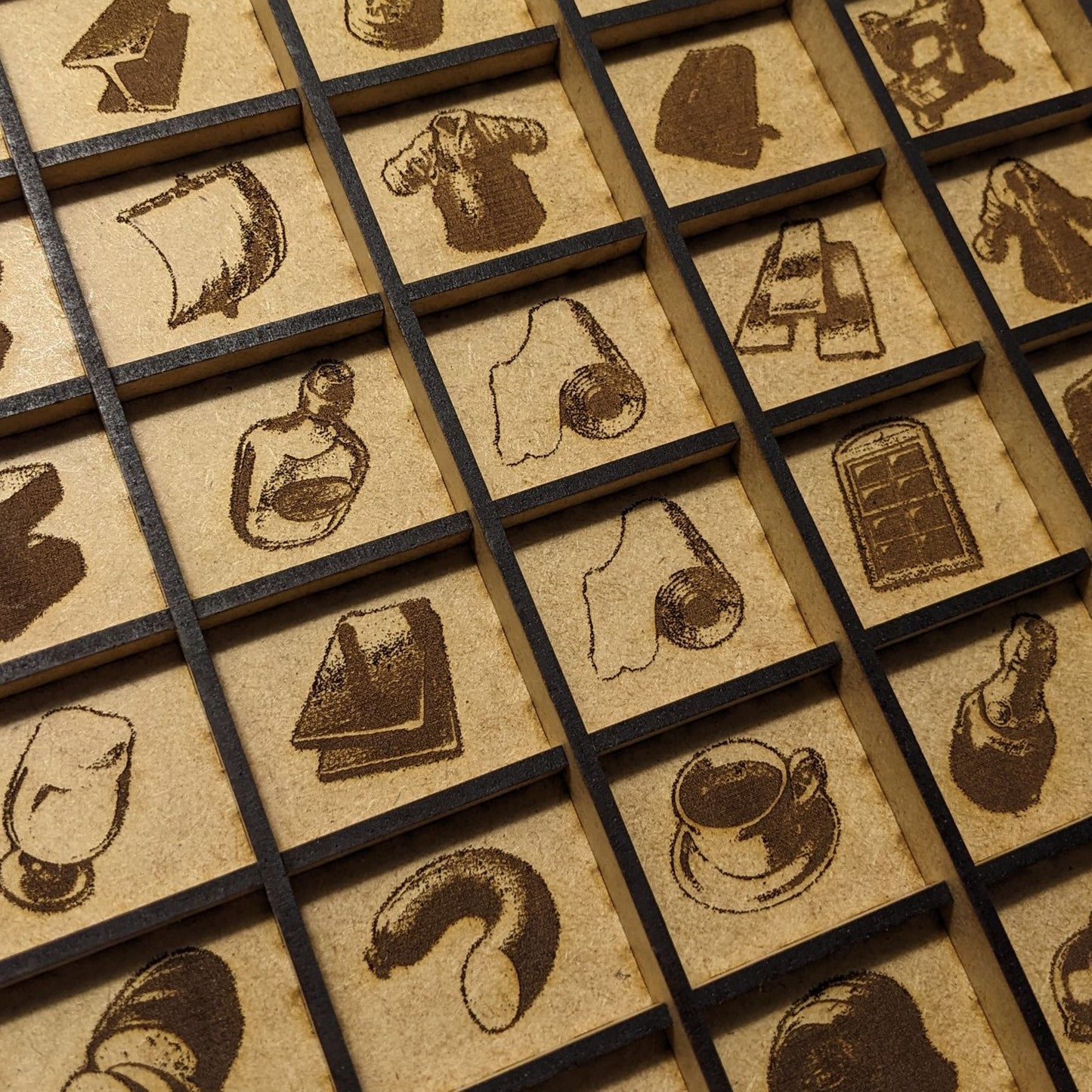 Organisateur de boîte de jeu de société Anno 1800 Solution de stockage non officielle