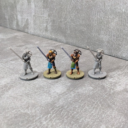 Adventurers Starter Set 3 32mm Dungeons and Dragons Party 10 Minifiguren