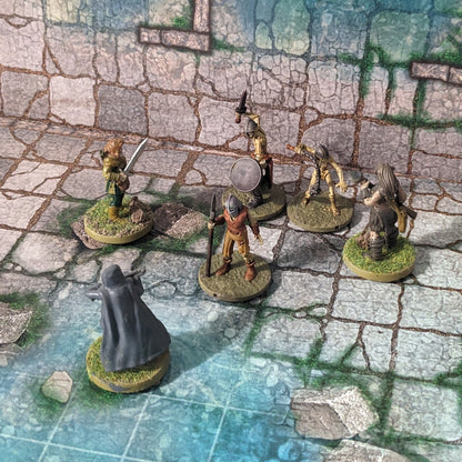 Skeletons Monster Starter Set 1 32mm Dungeons and Dragons Creatures 10 Mini Figures