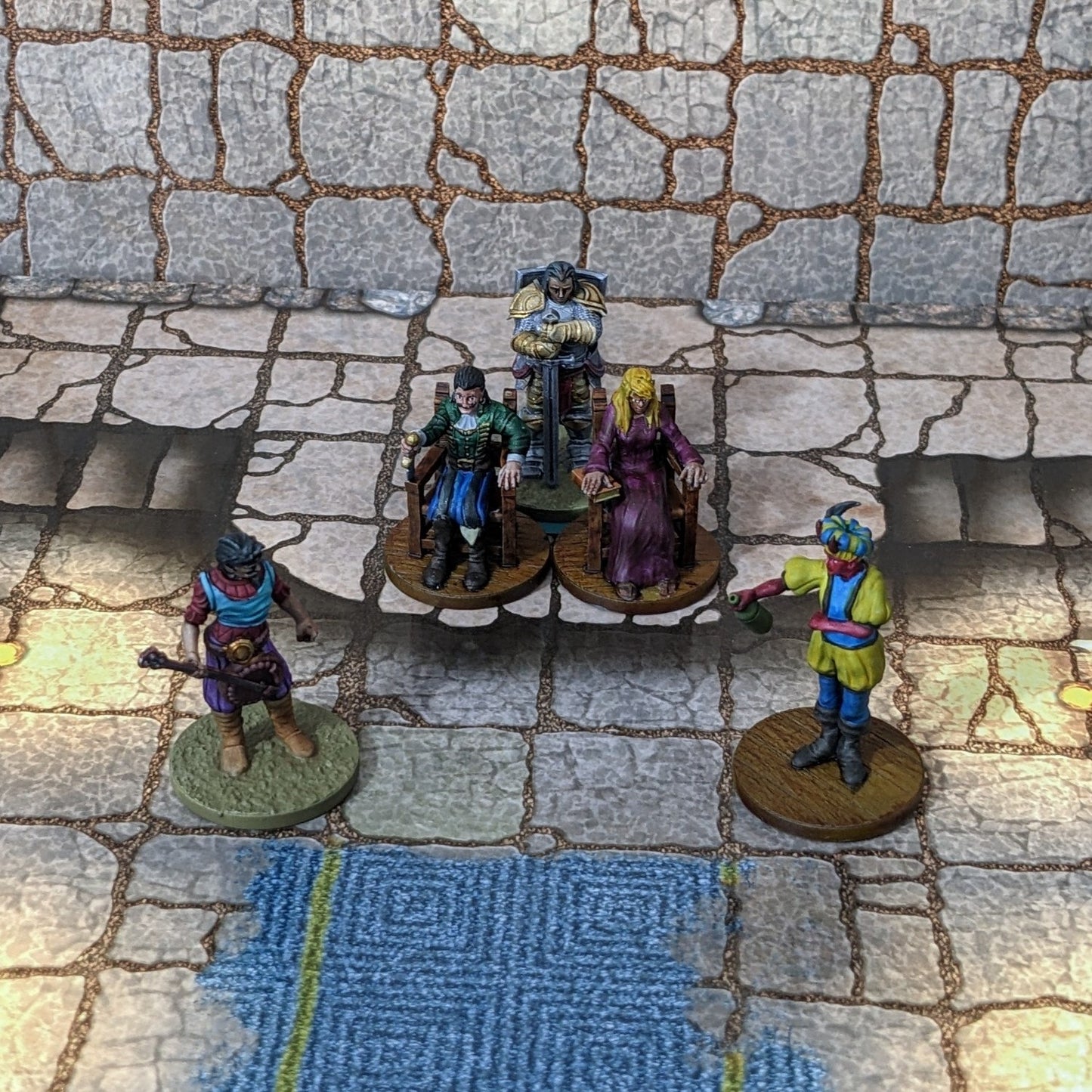Tavern Patrons NPC Seated and Standing Set 32mm Unpainted Dungeons and Dragons 10 Mini Figures